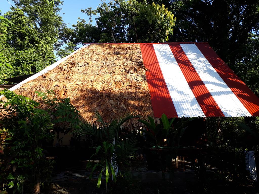 Talamanca Cabins Cahuita Exterior photo