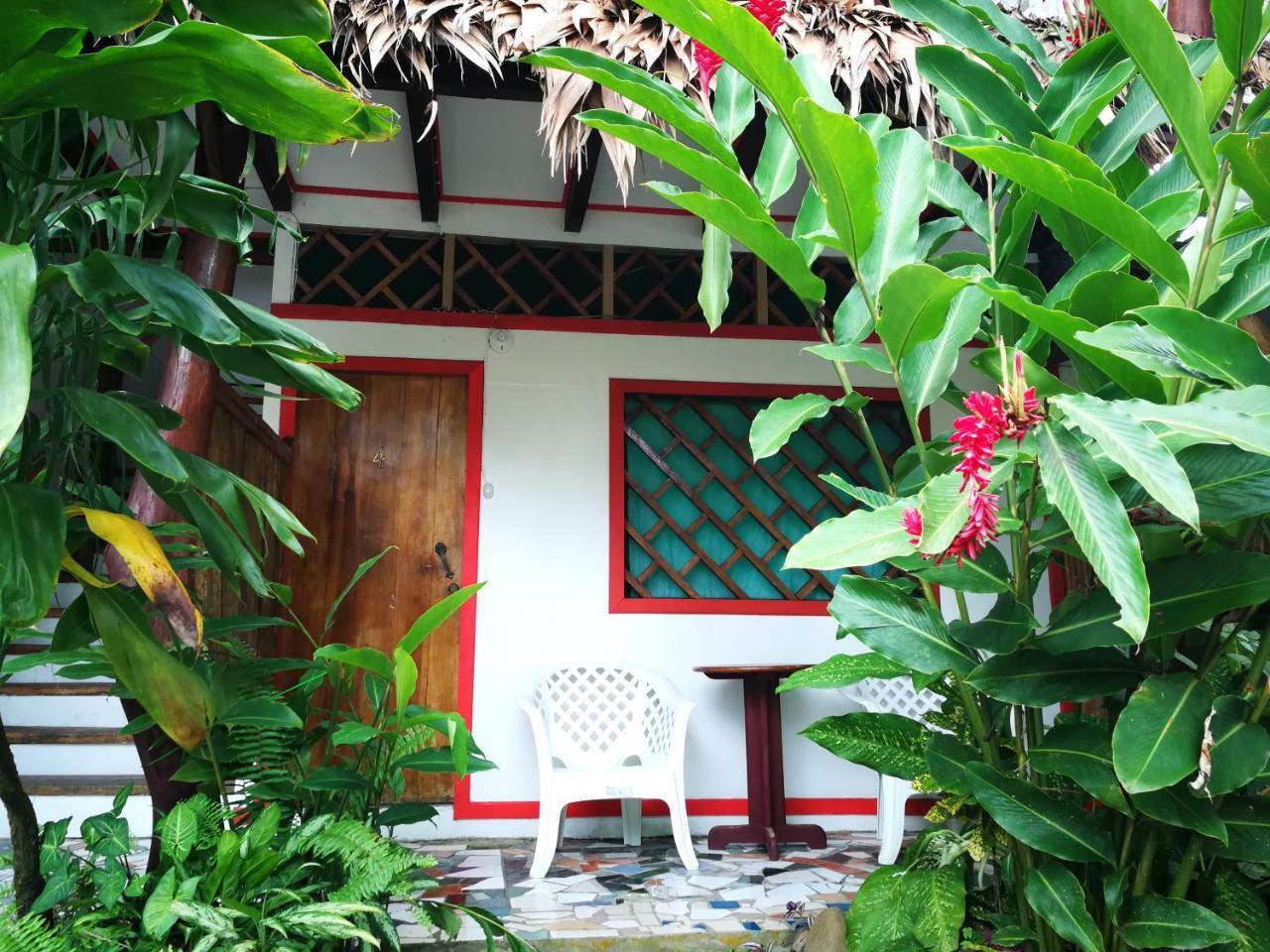 Talamanca Cabins Cahuita Exterior photo